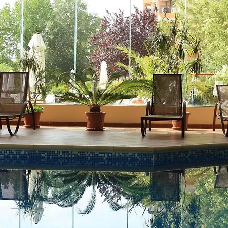 Otel Tiara Sunny Beach