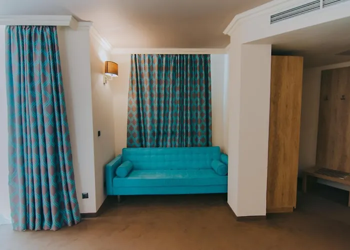 Tiara Готель Сонячний Берег