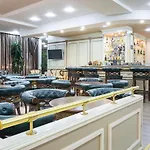 Tiara 4*