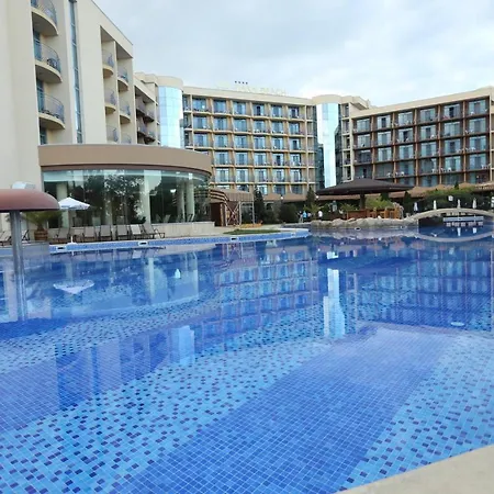 Хотел тиара бийч - ол инклузив 4*
